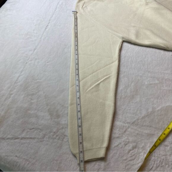 Eddie Bauer Very Pale Yellow Long Sleeve Crew Neck Knit Sweater Size Large - Picture 11 of 11